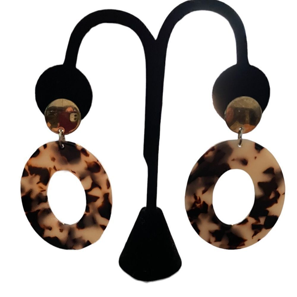 Gold Tone Open Tortoise Acrylic Oval Drop Lightweight Earrings with Post Top